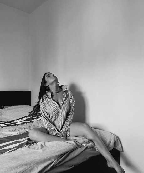 Effy Palarya photo 167