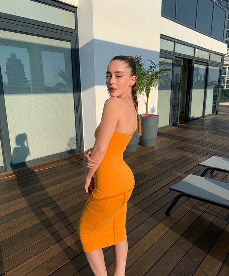 Effy Palarya photo 246