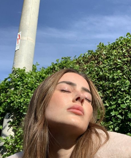 Effy Palarya photo 319