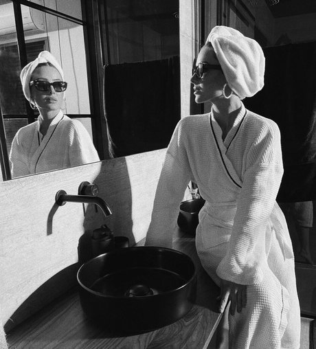 Effy Palarya photo 323