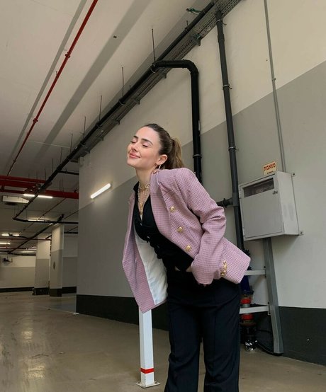 Effy Palarya photo 352