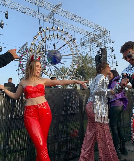 Effy Palarya photo 398