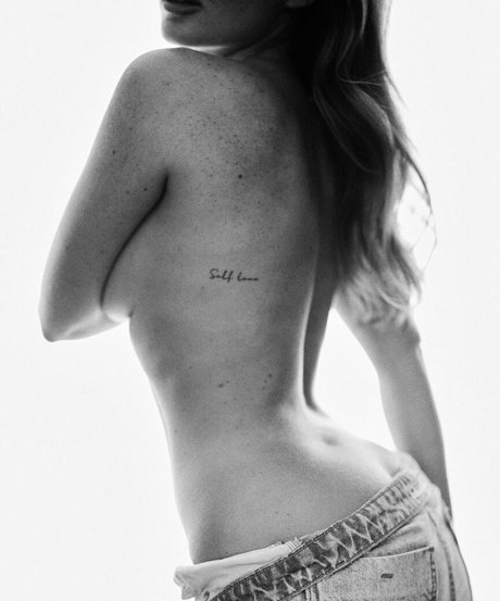 Effy Palarya photo 438