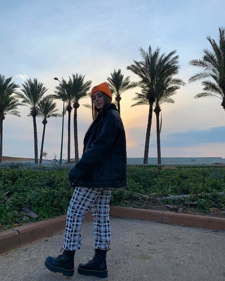 Effy Palarya photo 483