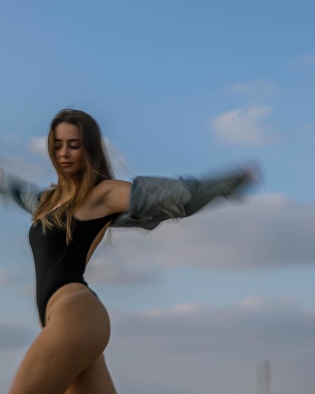 Effy Palarya photo 534