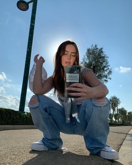 Effy Palarya photo 561