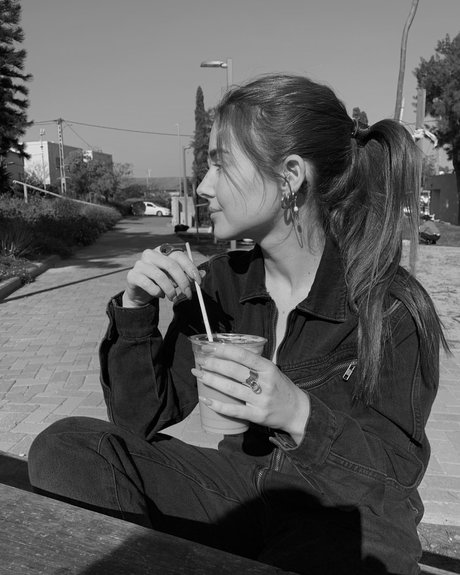 Effy Palarya photo 595