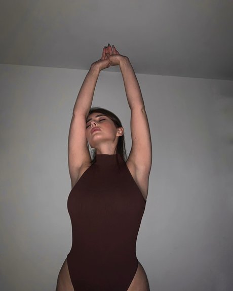 Effy Palarya photo 601