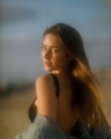 Effy Palarya photo 607