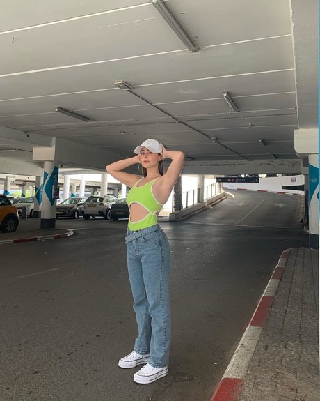 Effy Palarya photo 639