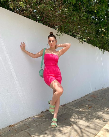 Effy Palarya photo 641