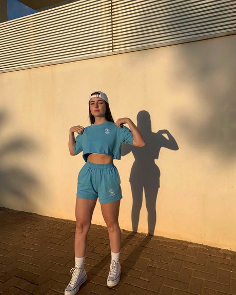 Effy Palarya photo 646