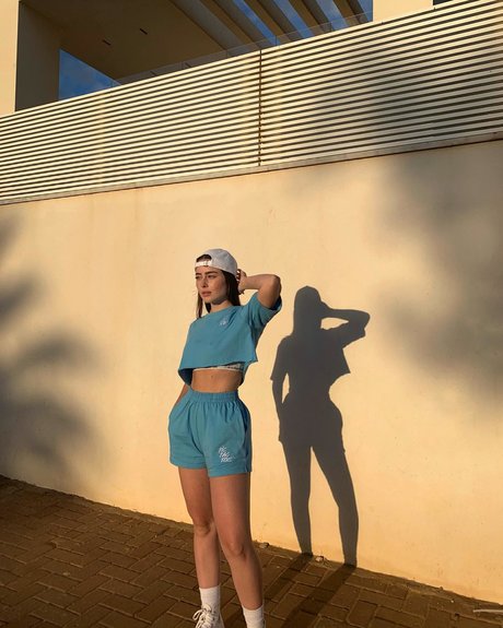 Effy Palarya photo 647