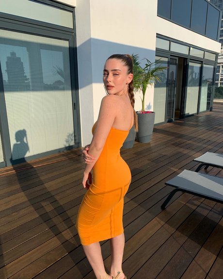 Effy Palarya photo 671