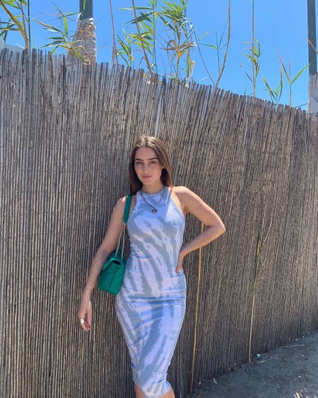 Effy Palarya photo 677