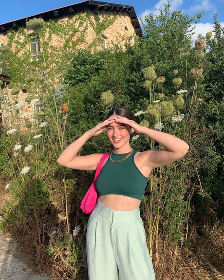 Effy Palarya photo 687