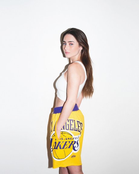 Effy Palarya photo 698