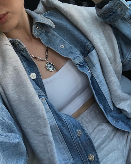 Effy Palarya photo 720