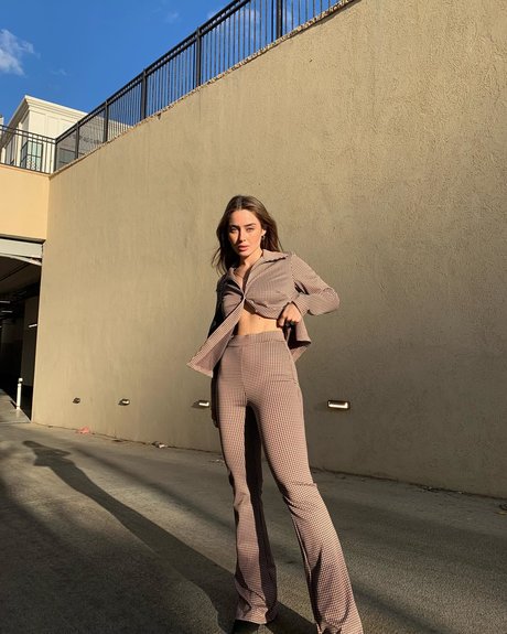 Effy Palarya photo 726