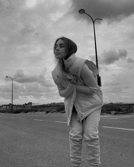 Effy Palarya photo 768