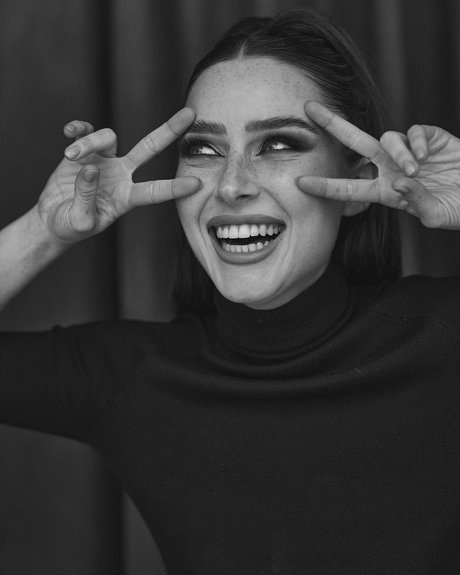 Effy Palarya photo 786