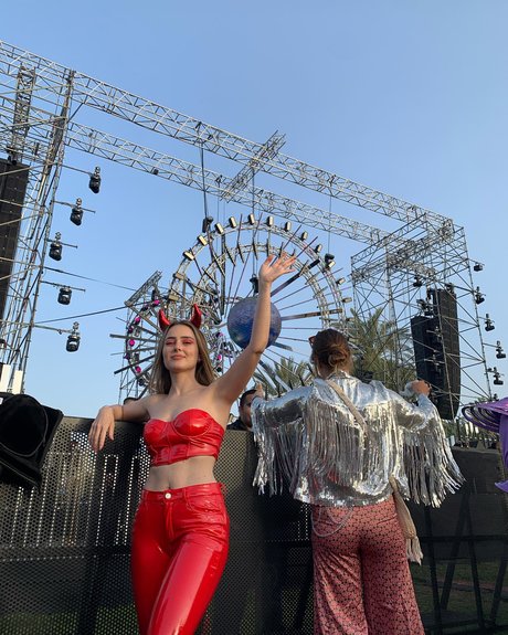 Effy Palarya photo 830