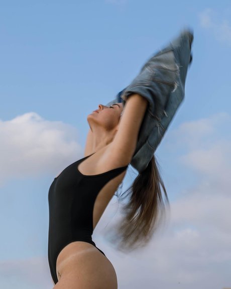 Effy Palarya photo 833