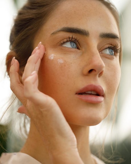 Effy Palarya photo 869