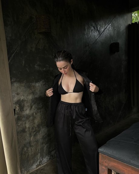 Effy Palarya photo 879