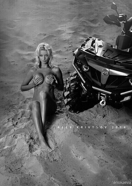 Ekaterina Enokaeva photo 388