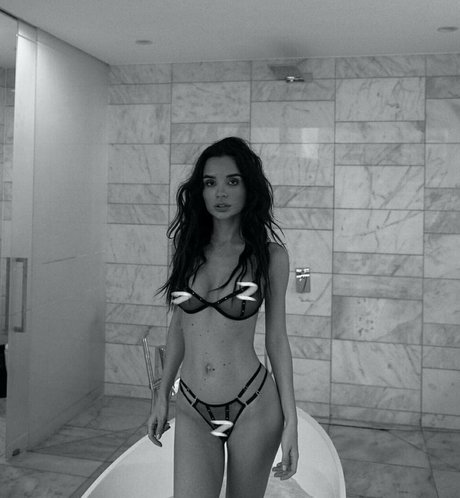 Ekaterina Zueva photo 710