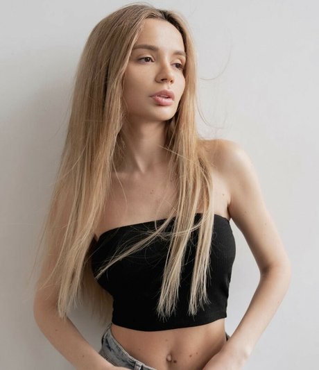 Ekaterina Zueva photo 830