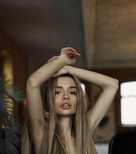 Ekaterina Zueva photo 929