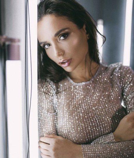 Ekaterina Zueva photo 1187