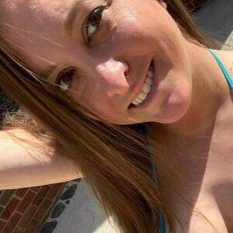 Elaysmithfree photo 75