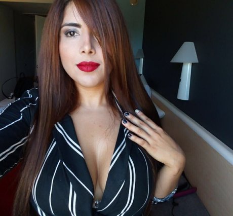 Elda De La Torre photo 47