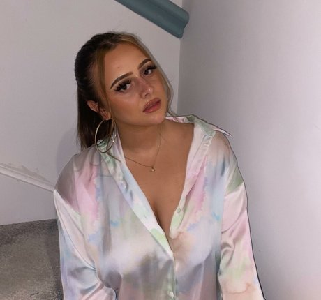 Eleanor Evans photo 46