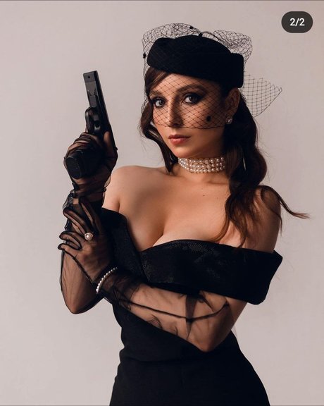 Elena Deligioz photo 86