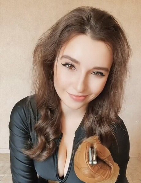 Elena Deligioz photo 135