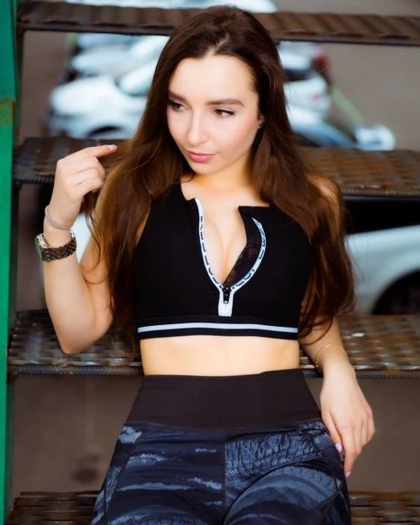 Elena Deligioz photo 151