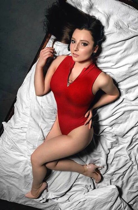 Elena Deligioz photo 189