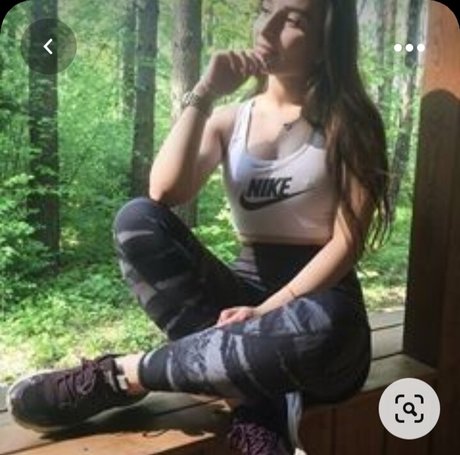 Elena Deligioz photo 201