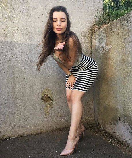 Elena Deligioz photo 213