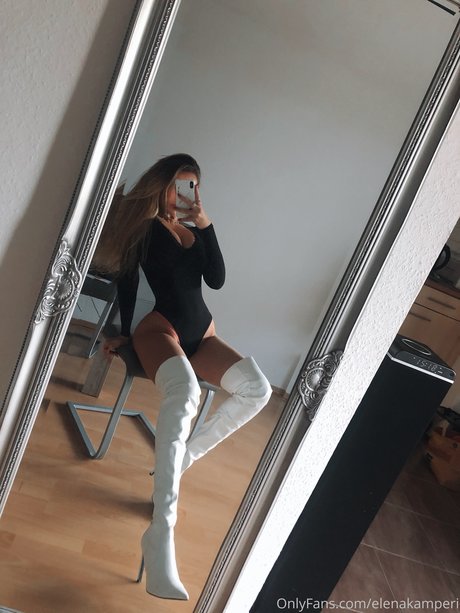 Elena Kamperi photo 130