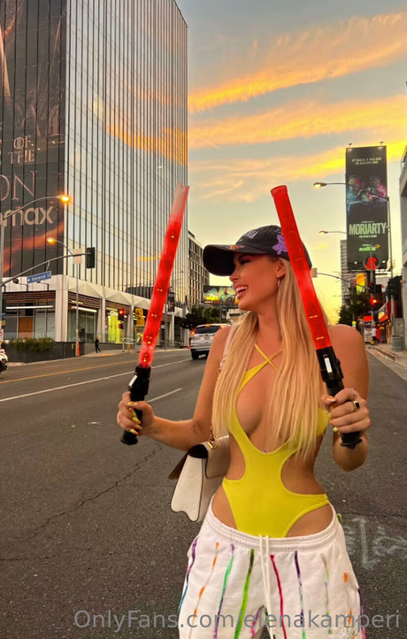 Elena Kamperi photo 417