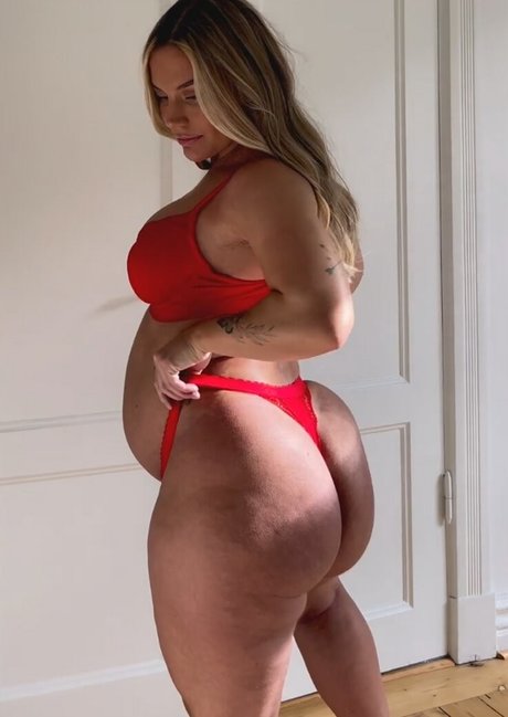 Elin Hedstrom photo 234