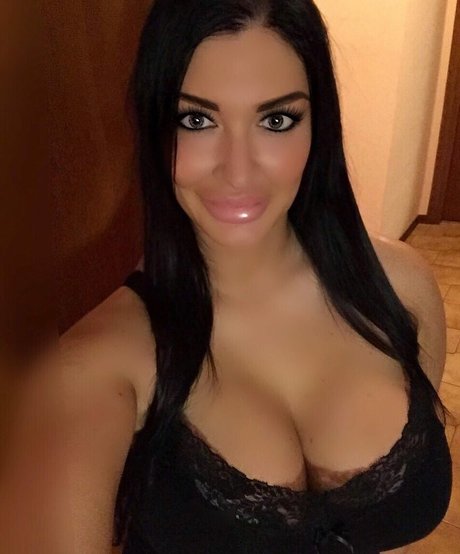 Elisabetta_mediterraneagirl photo 9