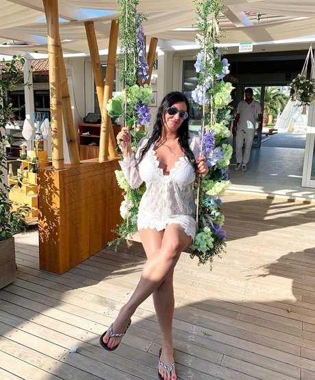 Profile photo of Elisabetta_mediterraneagirl