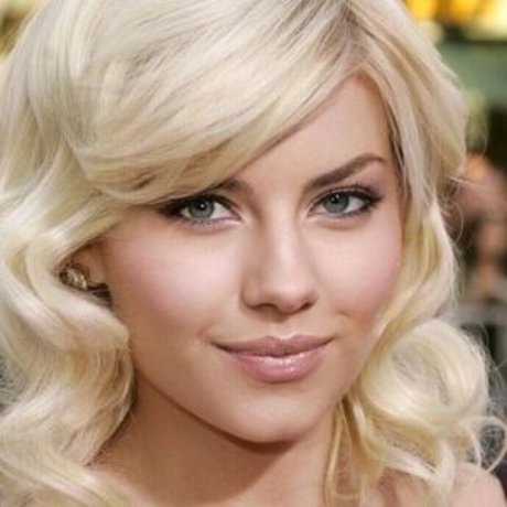 Elisha Cuthbert photo 74