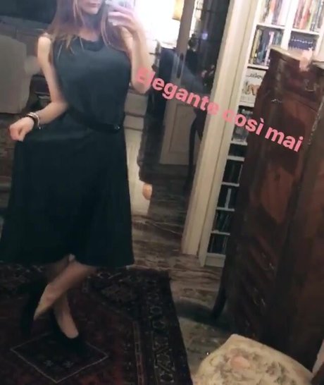 Elissa T photo 42